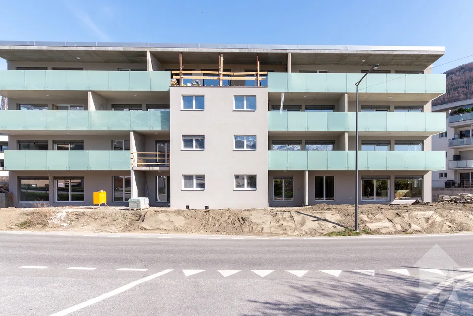 Attique 4.5 pièces orienté ouest avec vue dégagée sur les Alpes – photo 9 sur 12