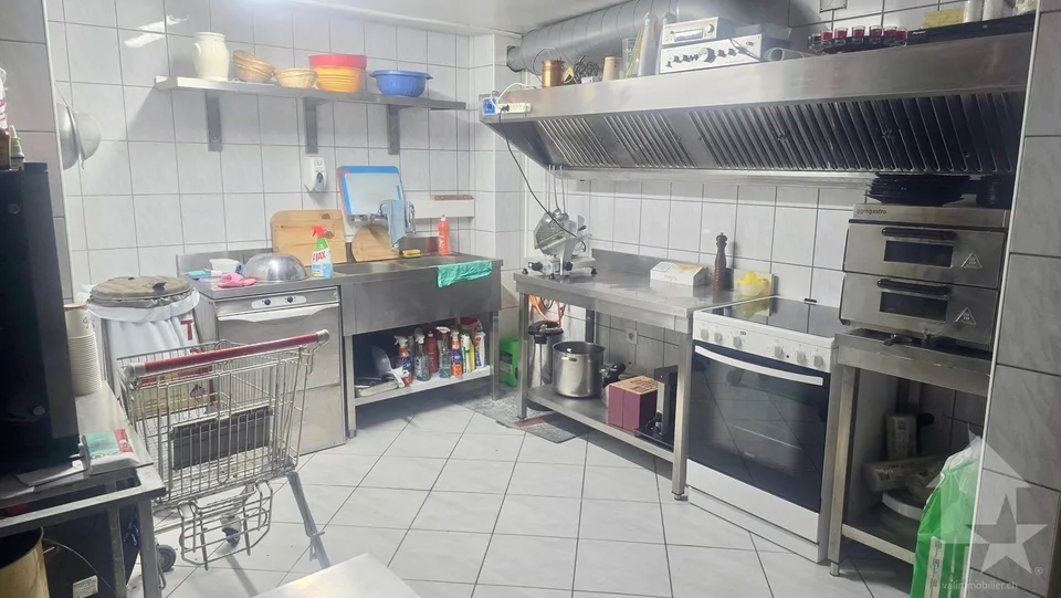 Caffè-bar affascinante situato nel centro di Anzère
