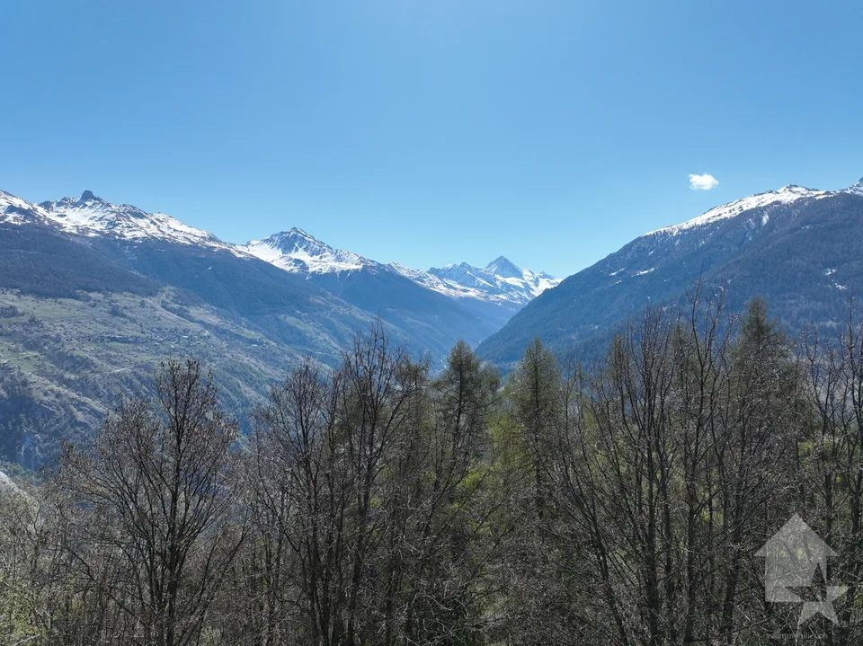 Grundstück an den Masses mit freiem Blick