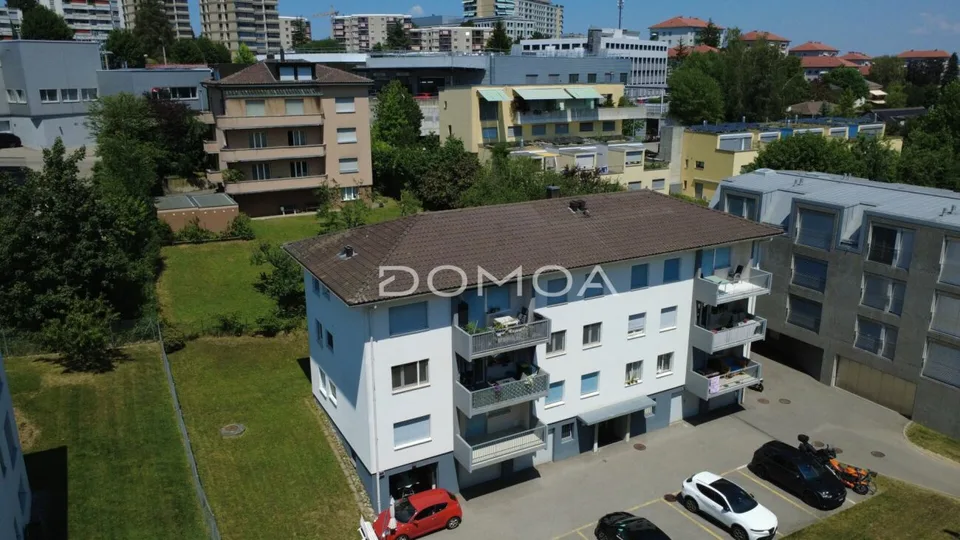 Wunderschöne 5,5 Zimmer 114 m2 vollständig renoviert in Villars-sur-Glâne – Foto 11 von 13
