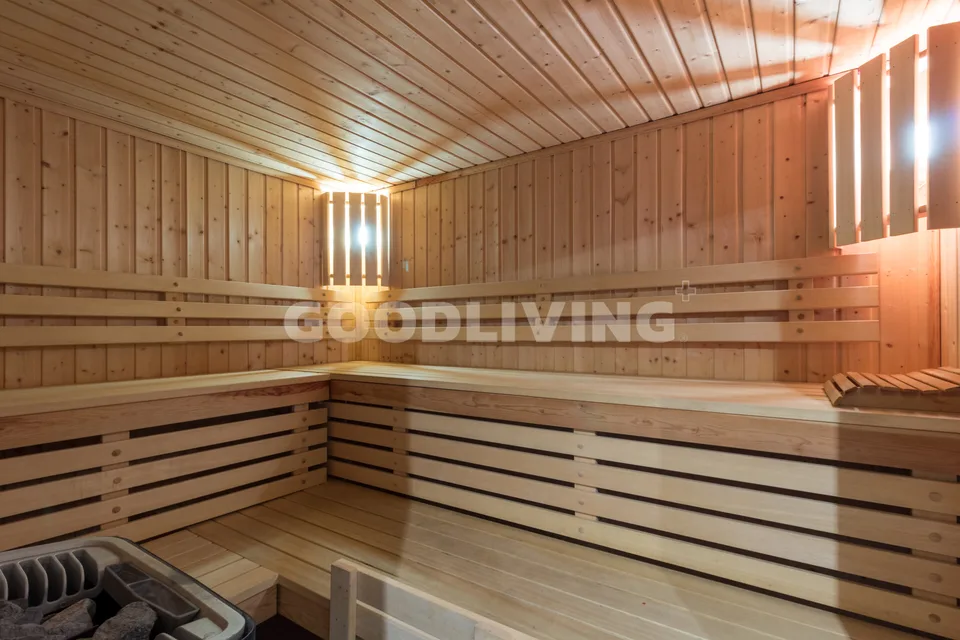 Maisonette mit Galerie und Licht / Duplex avec galerie et espaces lumineux