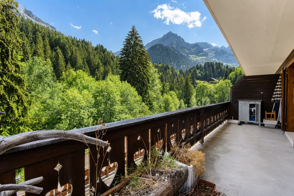 Bel appartement de 3,5 pièces (possibilité de transformation en 4,5 pièces) à Champéry