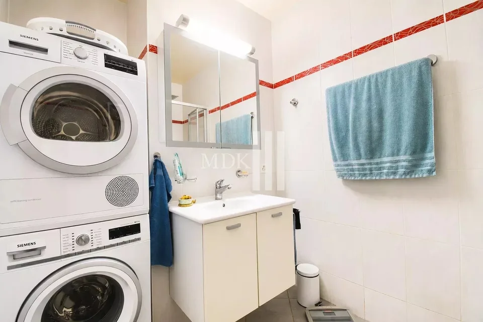 Helles Apartment mit Mezzanin im Duplex – Foto 11 von 13