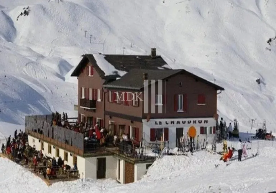 Restaurant/hôtel sur les pistes des Portes-du-Soleil