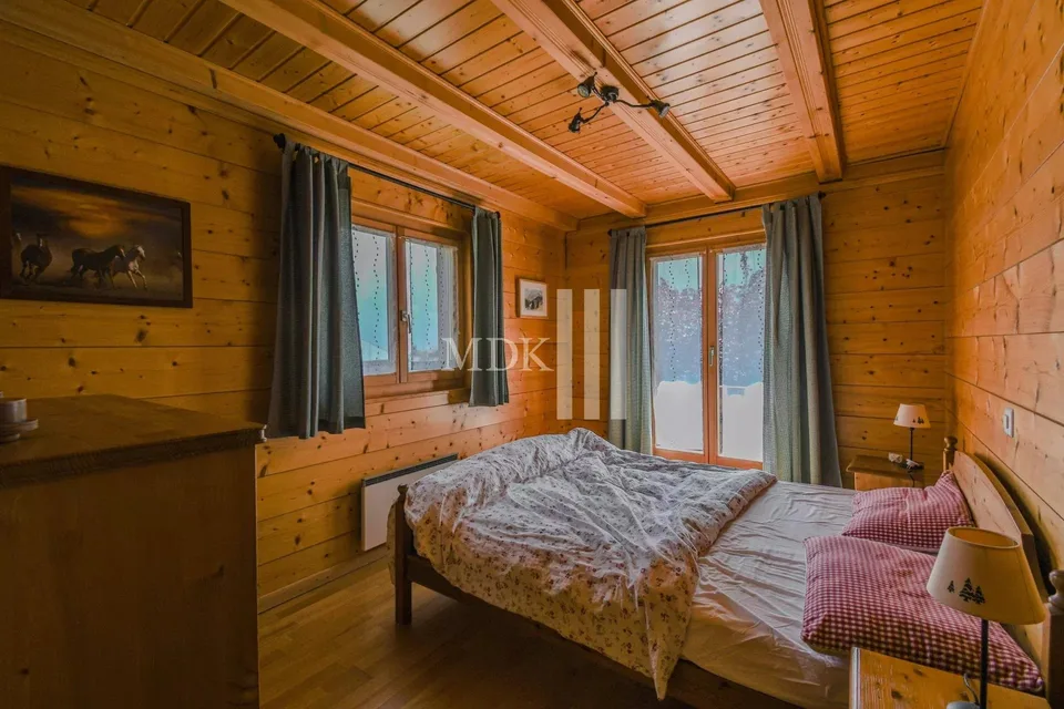 Magnifico chalet idealmente situato nel cuore del villaggio – foto 7 di 13