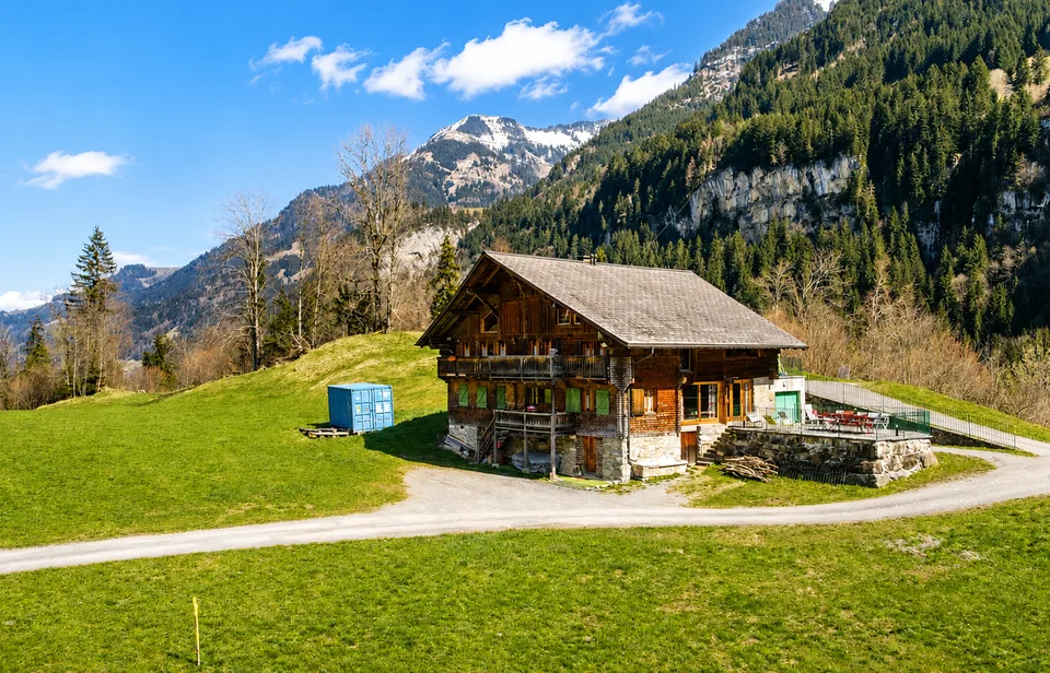 Magnifique logement dans un chalet authentique à Champéry