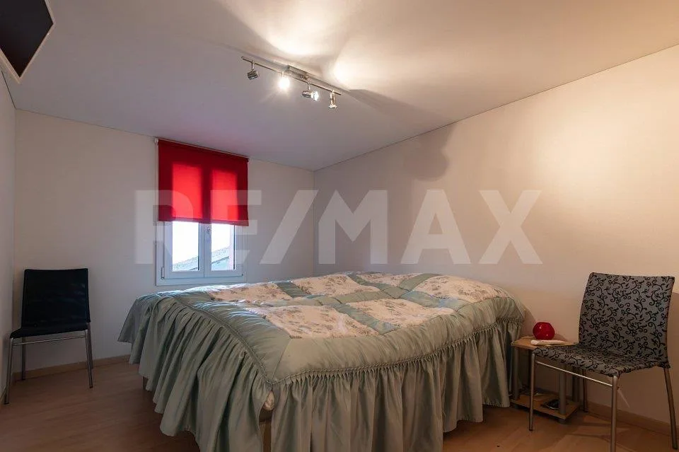 Maison multifamiliale avec 4 unités résidentielles