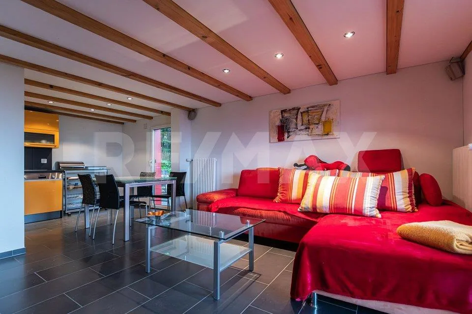 Maison multifamiliale avec 4 unités résidentielles