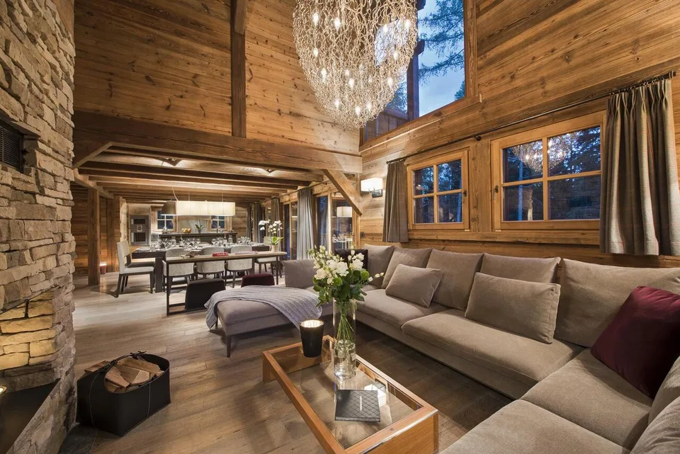 Chalet d'Exception ski in/out en résidence principale