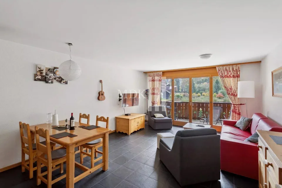 Incantevole appartamento di 3,5 locali con giardino in vendita a Val-d'Illiez!
