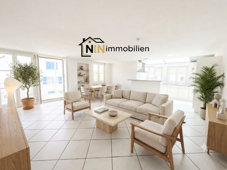 Zentral mit Lift und Balkon