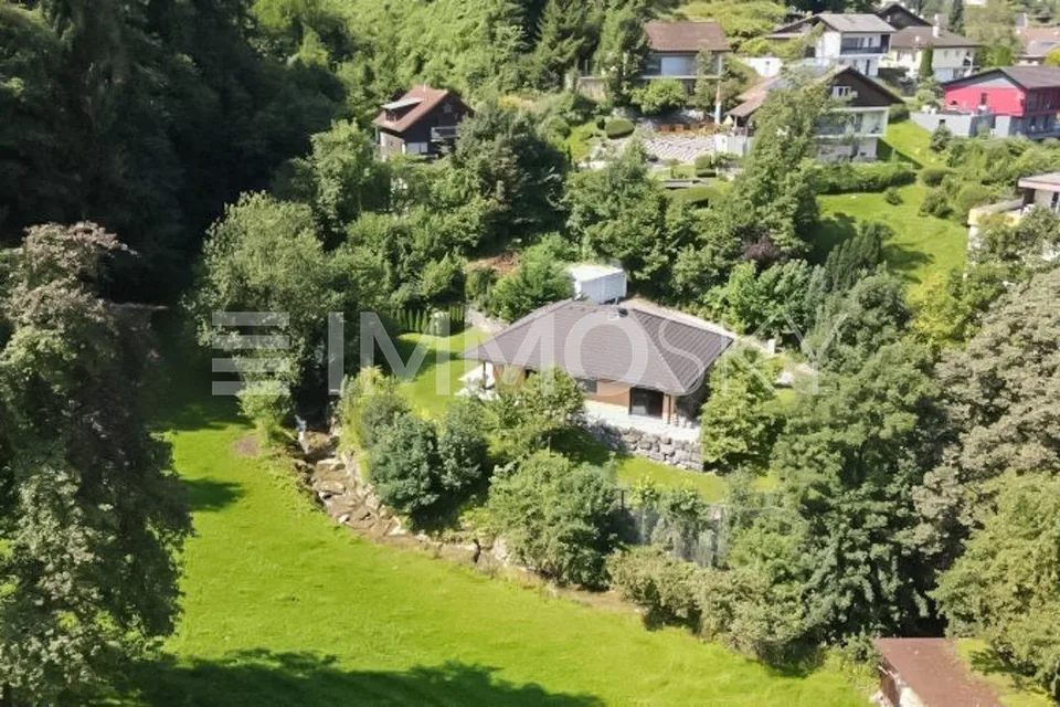 An erhöhter Lage Ihr Bauland mit bewilligtem Projekt