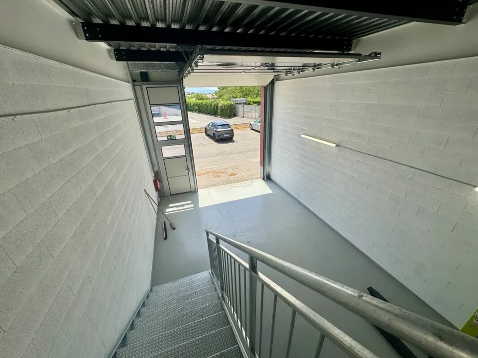 Street Box on two levels