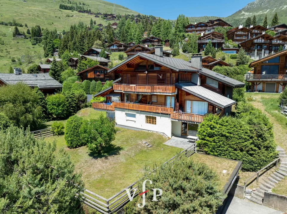 Superbe appartement de 3.5 pièces avec jardin à Verbier, dans le secteur Plan Pra