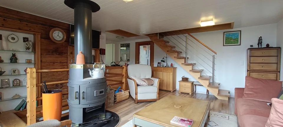 RARE! 4,5-Zimmer-Haus mit Charakter, Aussicht und Garten im Zentrum von Icogne, ruhiges Dorf zwischen Sion und Crans-Montana