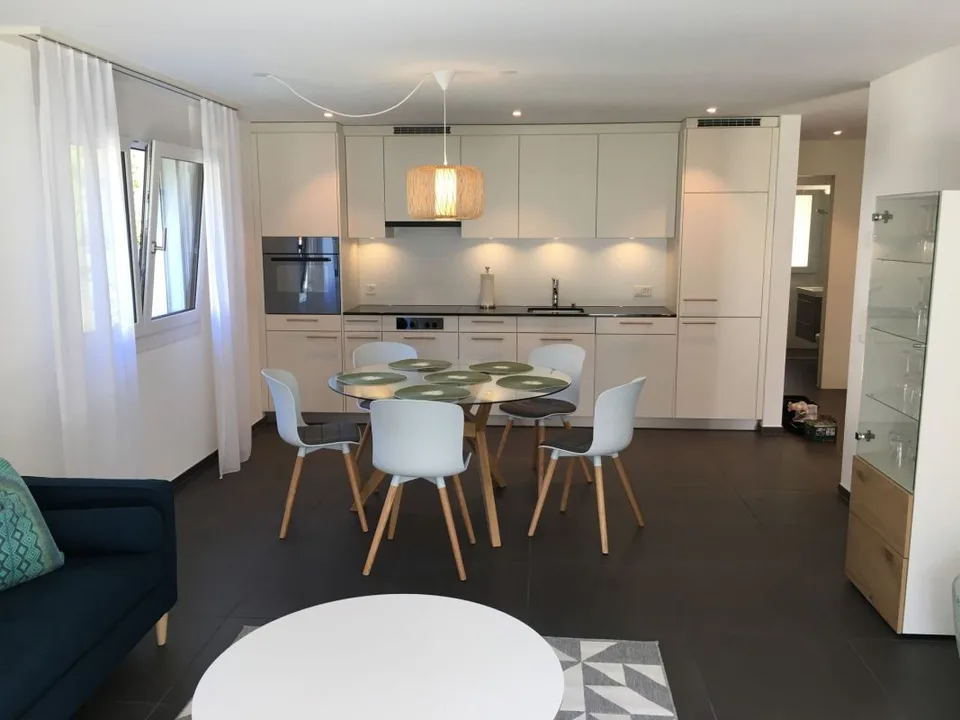 APPARTEMENT DE VACANCES ENTOURÉ D'UN MONDE MONTAGNEUX MAGIQUE