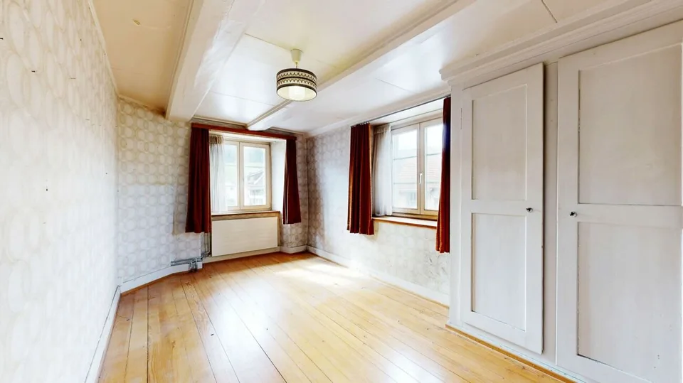 Haus mit viel Nutzfläche, Charme und Potenzial