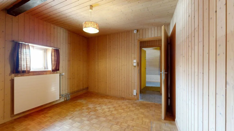 Haus mit viel Nutzfläche, Charme und Potenzial – Foto 9 von 13