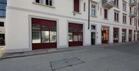 Vendesi Stabile a reddito zona chiasso – foto 10 di 12