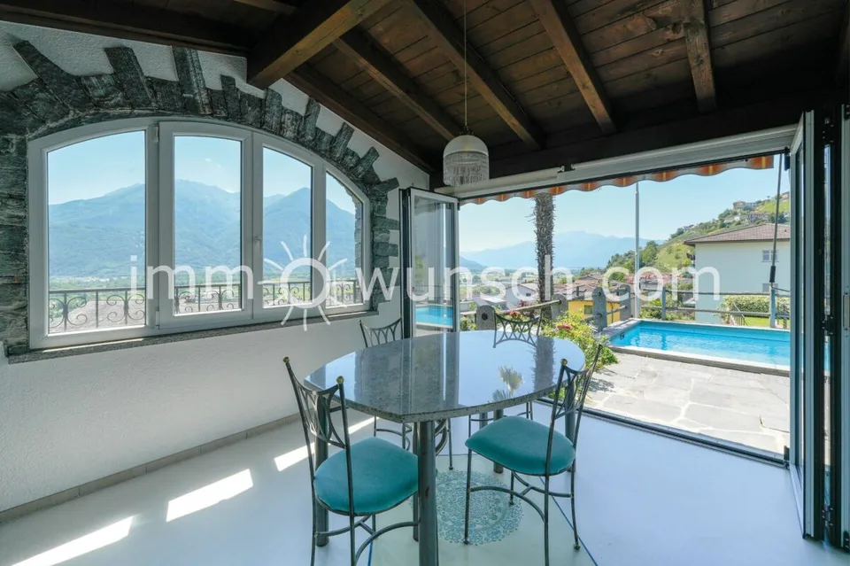 Ruhig gelegenes und gepflegtes 5 ½ Zi. Einfamilienhaus, mit Pool