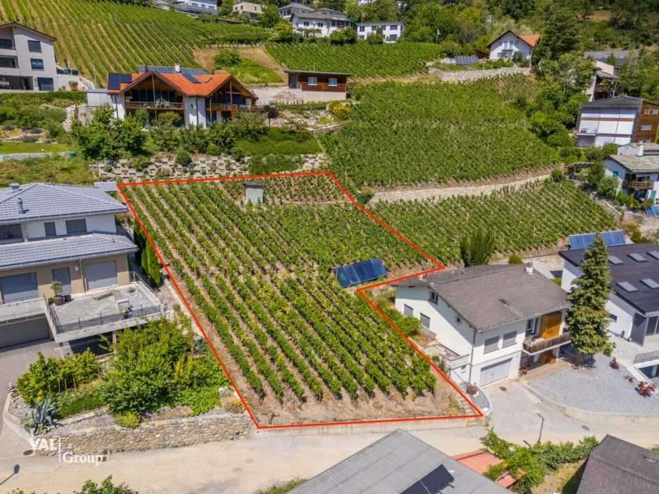 Hier könnte Ihr Traumhaus entstehen - sonniges Baugrundstück in Leuk