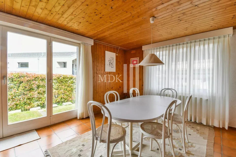 Bel chalet in una zona tranquilla sulle alture di Monthey