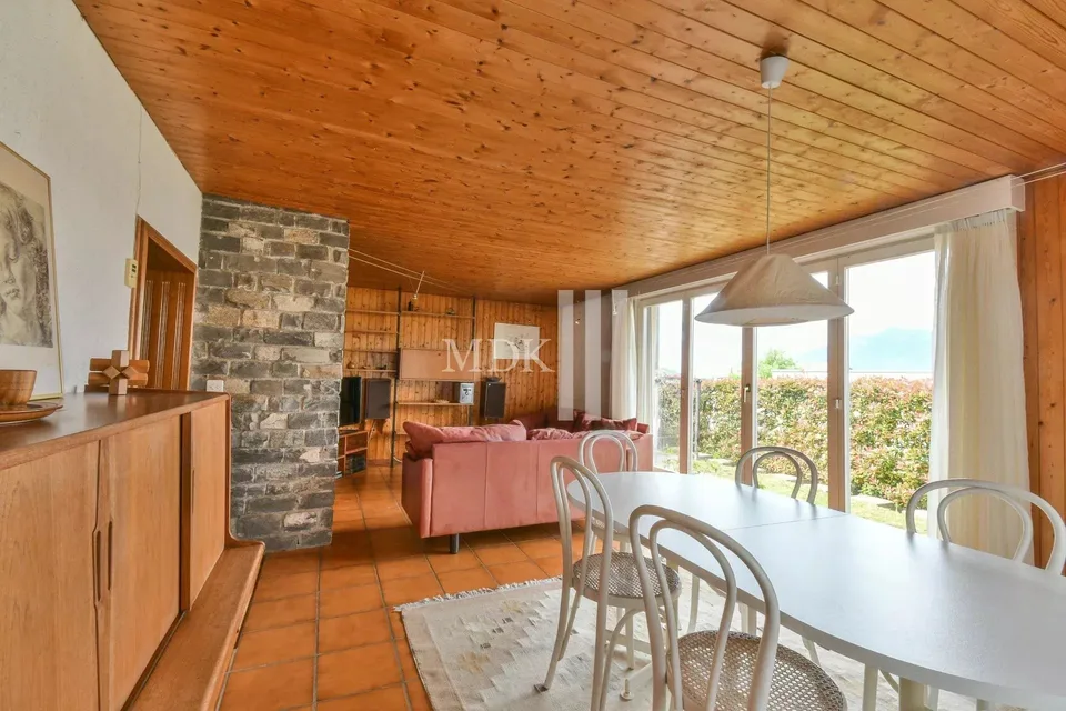 Bel chalet in una zona tranquilla sulle alture di Monthey