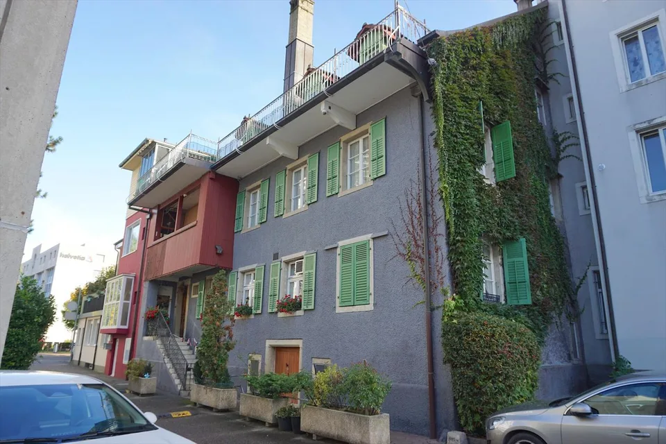 ARI-248 Per investitori - Edificio residenziale, ex ristorante da trasformare