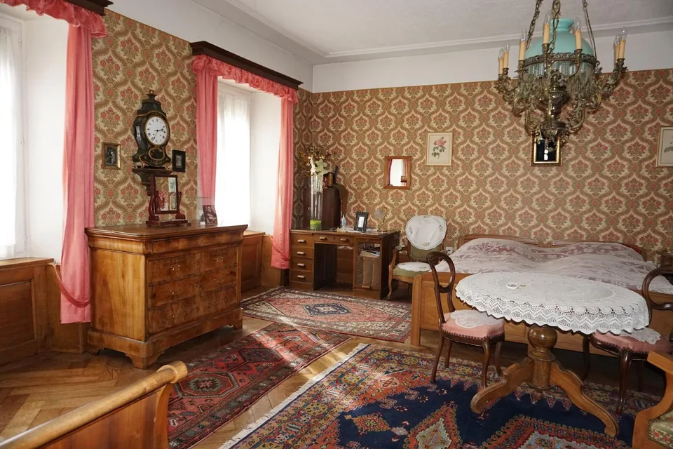 ARI-248 Immeuble d'habitation, ancien restaurant en rez-de-chaussée, 2 apparteme – photo 6 sur 11