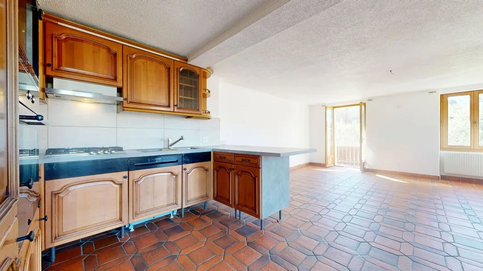 Casa multifamiliare con 2 appartamenti in vendita – foto 6 di 10