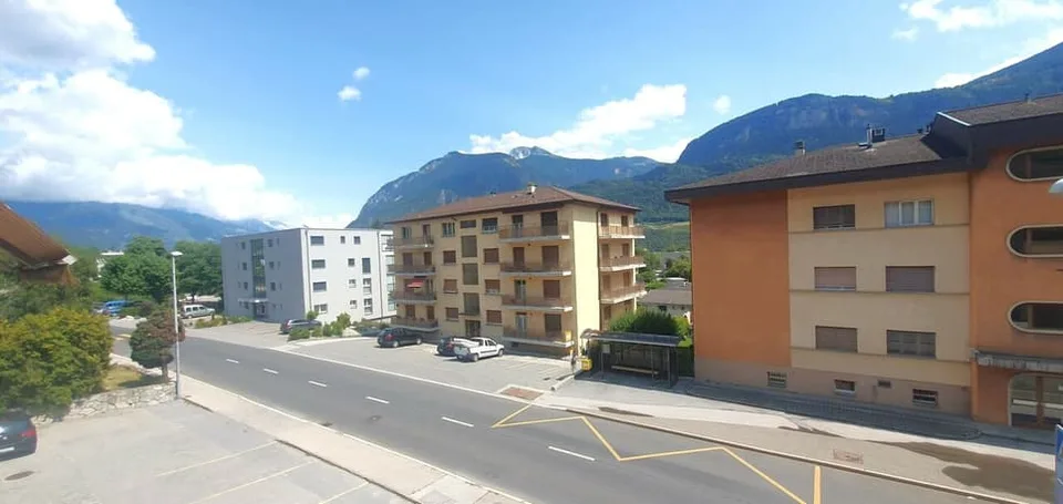 Appartement lumineux de 3,5 pièces rénové au coeur de Noës