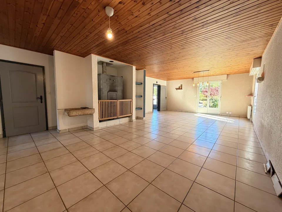 In vendita casa familiare di 5,5 stanze a Grandfontaine
