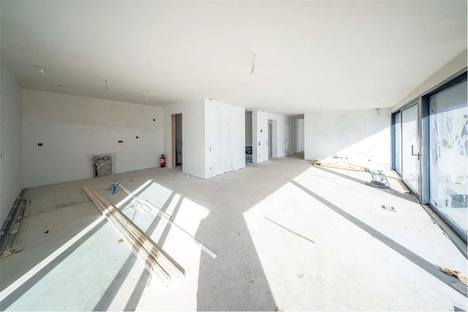 Penthouse de luxe 5.5 NEUF à Minusio avec vue sur le lac