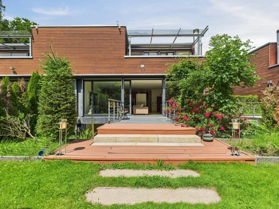 Casa bifamiliare da sogno: lusso, natura ed esclusività ai massimi livelli