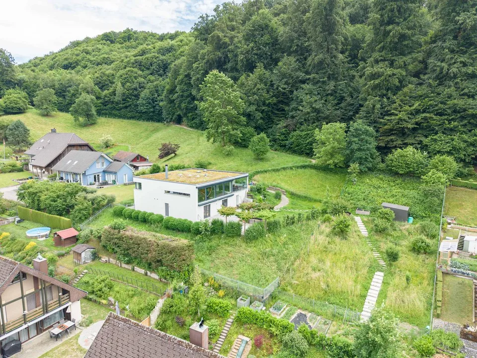 Investitionschance mit Weitblick: Bauland mit attraktiver Bestandesliegenschaft