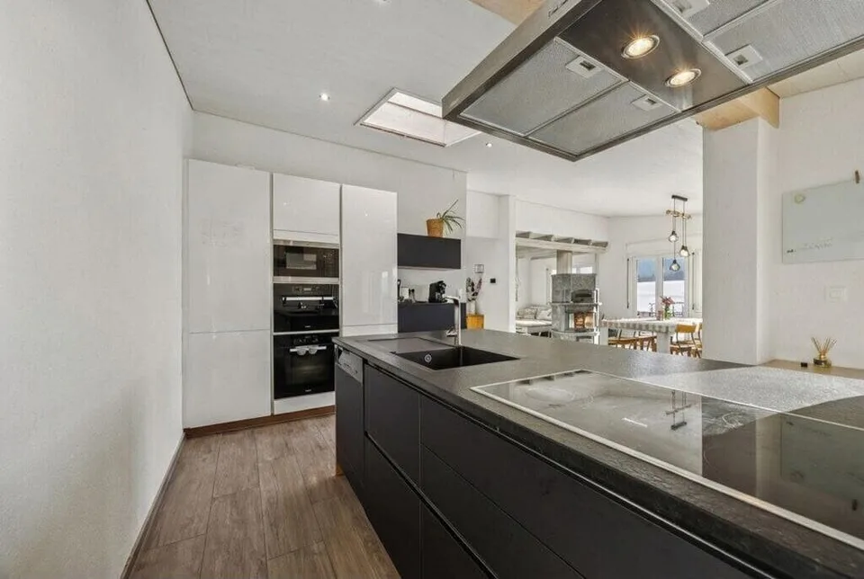 Casa familiare di 5.5 stanze in vendita a Fontenais