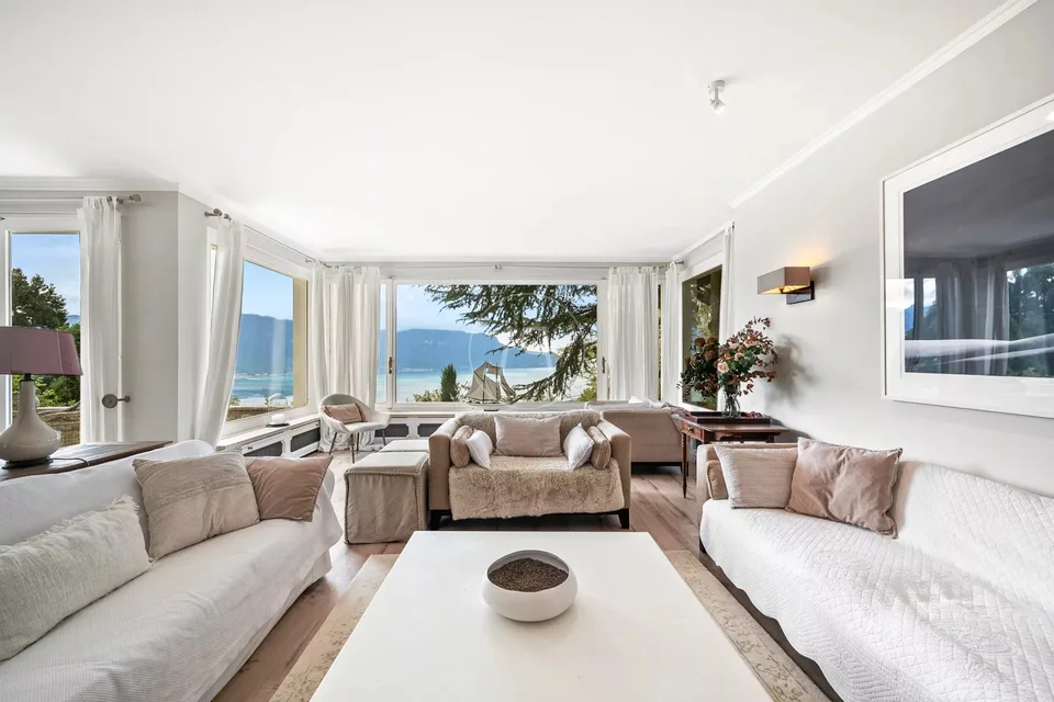 Wunderschönes Anwesen mit Pool, Panoramablick über Montreux – Foto 10 von 13