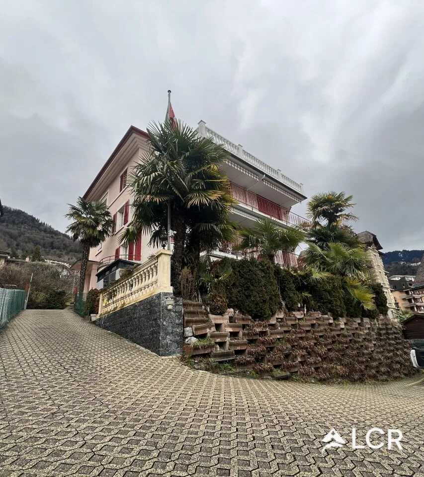 Schönes Renditeobjekt in Montreux / 4 Wohnungen / 8 Parkplätze / Seeblick – Foto 10 von 13