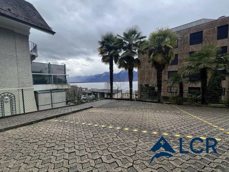 Schönes Renditeobjekt in Montreux / 4 Wohnungen / 8 Parkplätze / Seeblick – Foto 12 von 13