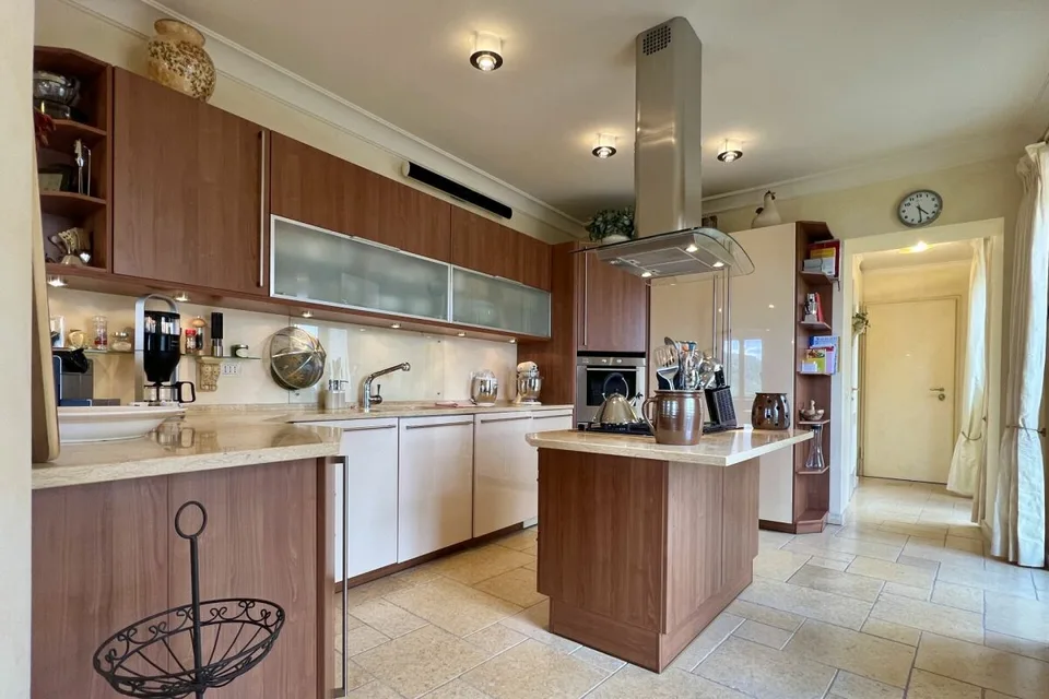 Appartement Duplex Exclusif dans la Plus Belle Situation Ensoleillée de Viconago-Cadegliano – photo 9 sur 13