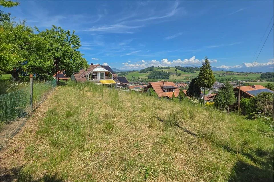 Bauland in exklusiver Panoramalage in Wattenwil