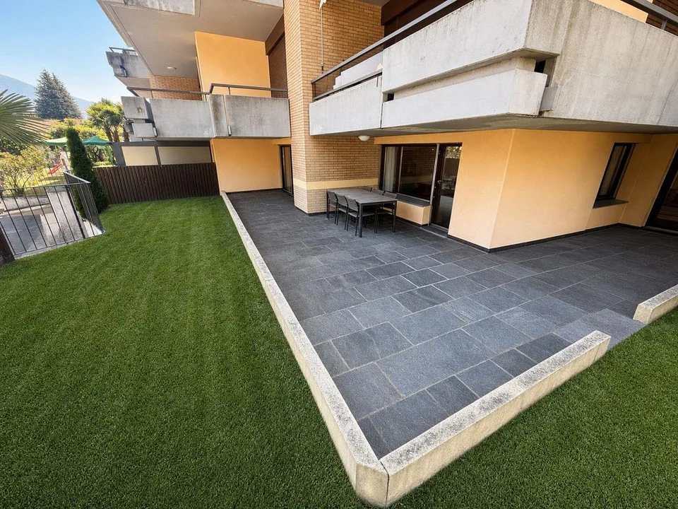 Appartamento 4,5 locali con giardino privato