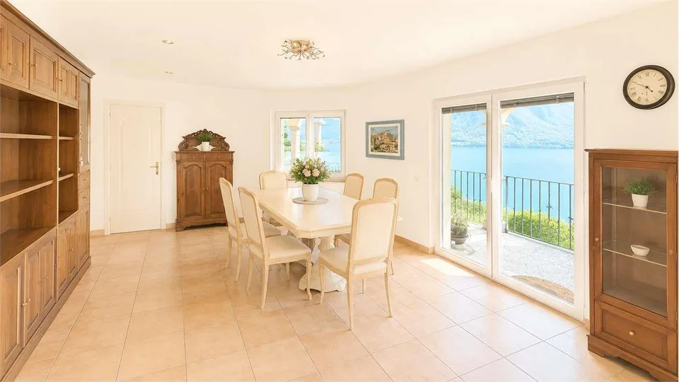 Minusio - Mediterrane Eleganz mit atemberaubendem Seeblick