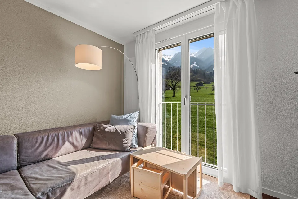 Appartamento maisonette da 5,5 stanze con vista lago a Sachseln