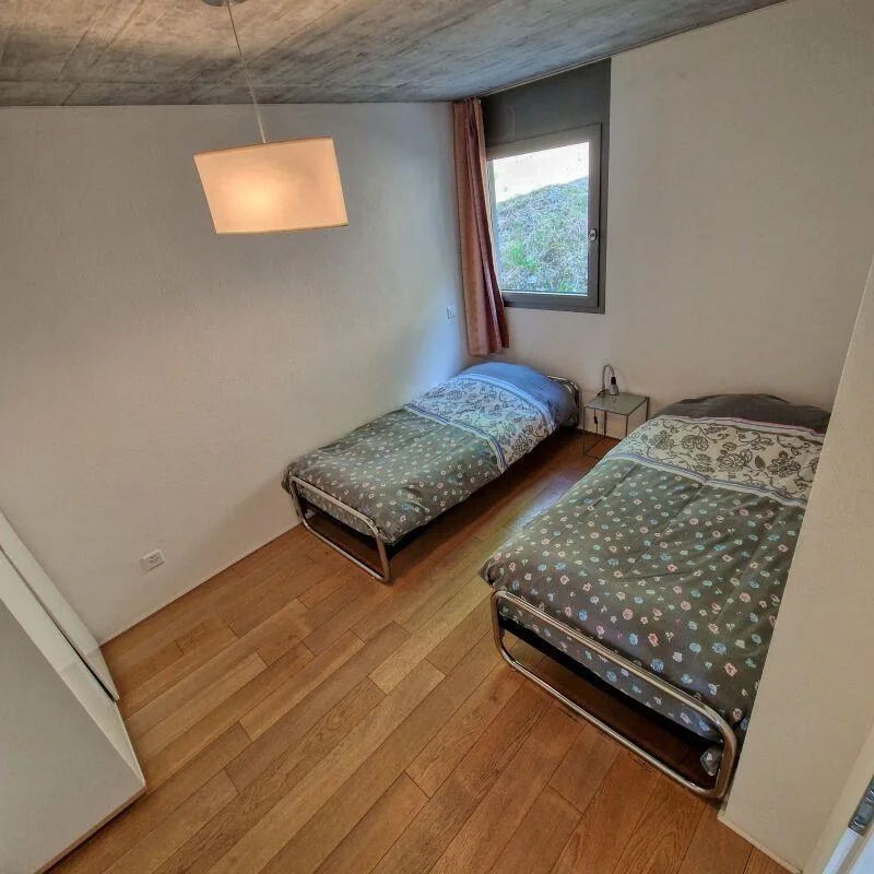 Nuova casa unifamiliare con 6 camere, molto soleggiata e con vista sul lago – foto 7 di 12