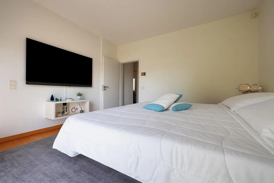 STABIO | VILLA IN PERFEKTER ZUSTAND MIT PRIVATGARTEN – Foto 10 von 17