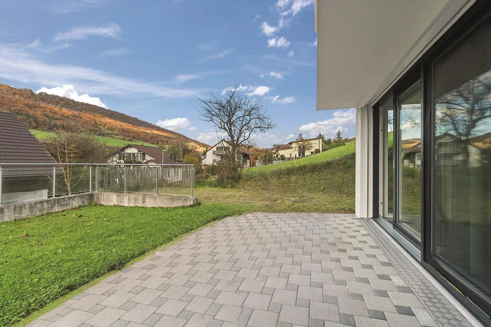 Moderna casa bifamiliare di 5,5 stanze con vista panoramica a Erlinsbach