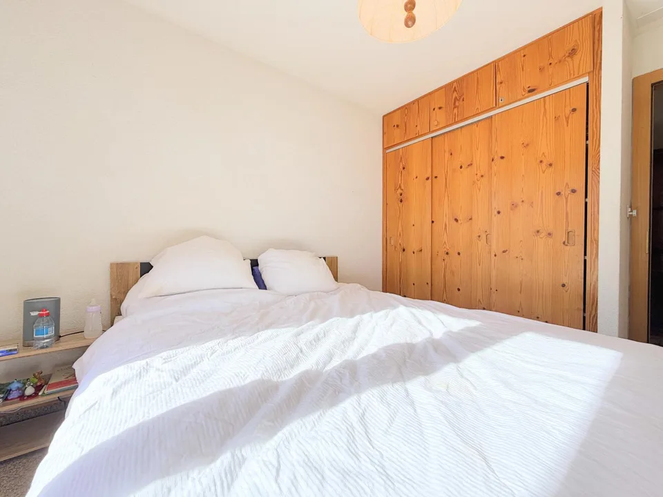 Belle surface pour cet appartement idéalement situé – Foto 23 von 25
