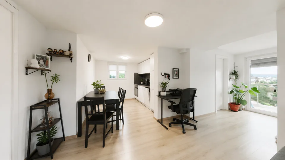 Maison multifamiliale avec potentiel d'auto-utilisation ou de location