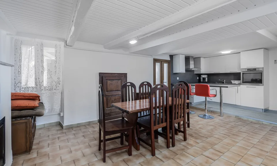 SEEBLICK-GEBÄUDE MIT 3 EINHEITEN, RESTAURANT UND B&amp;B IN BRISSAGO